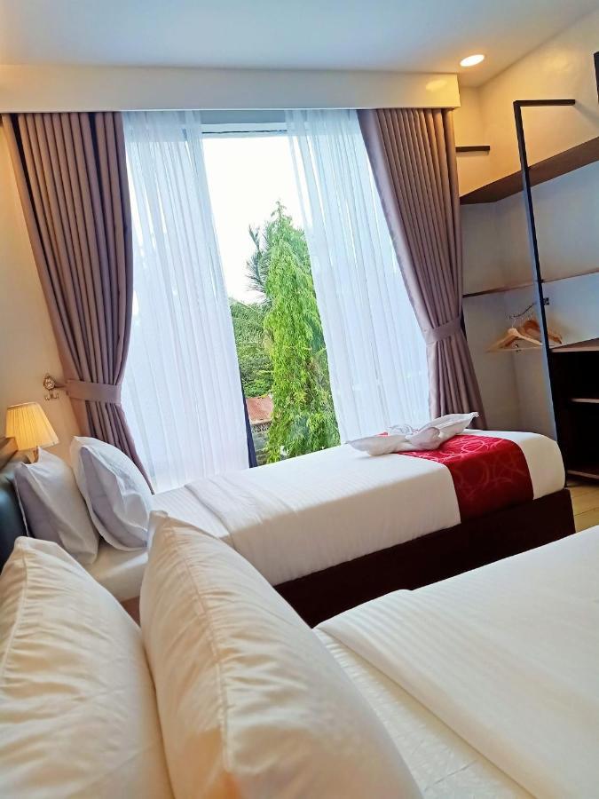 Inncity Hotel Calbayog Exteriör bild